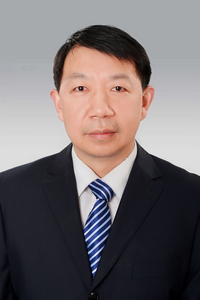 晏雄伟 晏雄伟