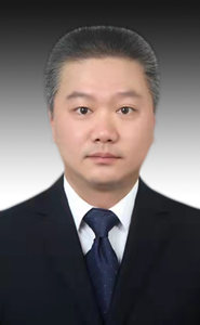 赵华